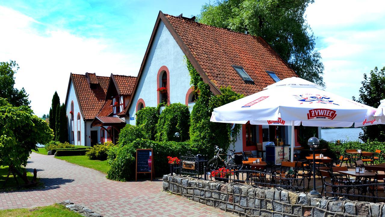 Tawerna Kaper Hotel Iława Kültér fotó